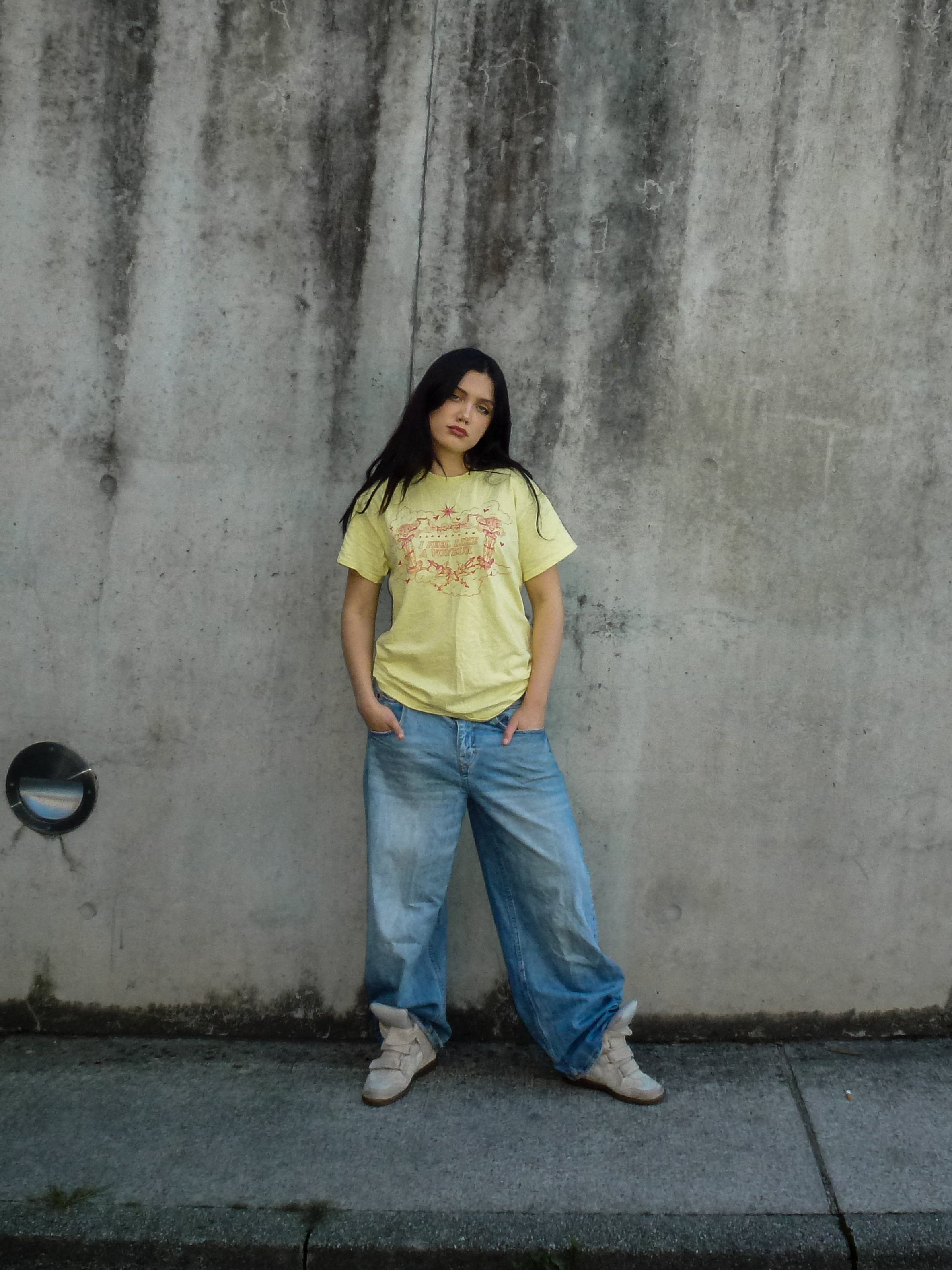 i feel like a voyeur tee - Alessi Rose Official Store